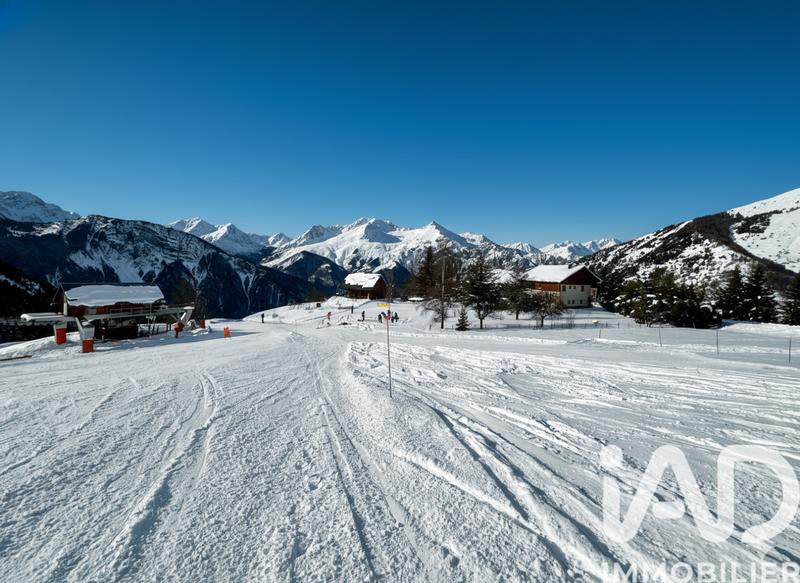 Châlet - 227 m² - 8 pièces