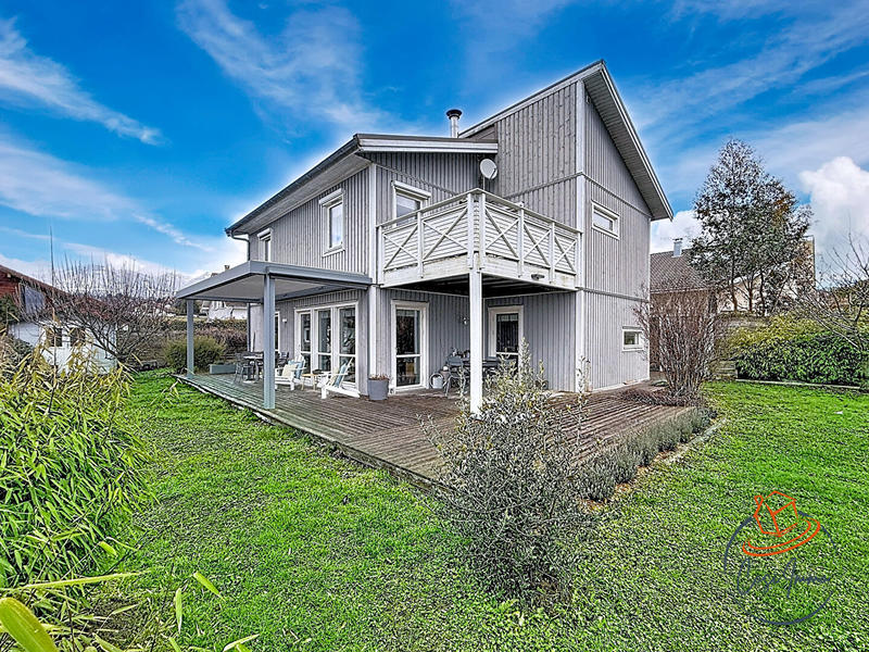 Villa - 145 m² - 6 pièces