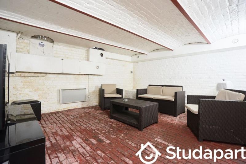 Chambre - 18 m² - 1 pièce