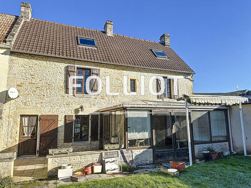 Maison - 137 m² - 6 pièces