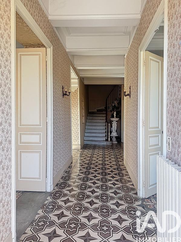 Maison de village - 270 m² - 7 pièces