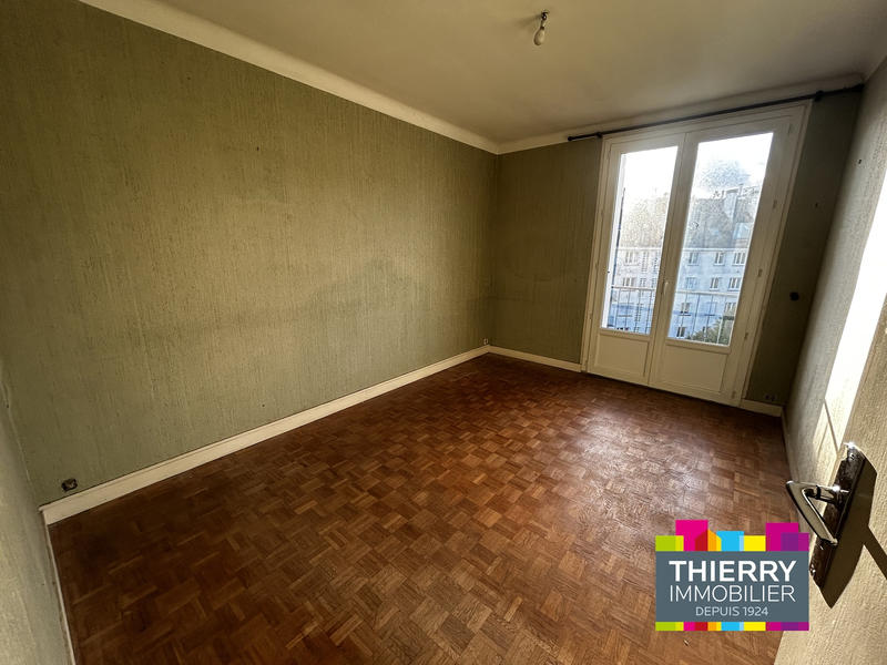 Appartement - 90 m² - 4 pièces