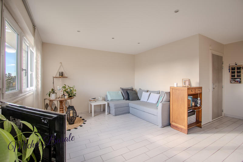 Appartement - 76 m² - 3 pièces