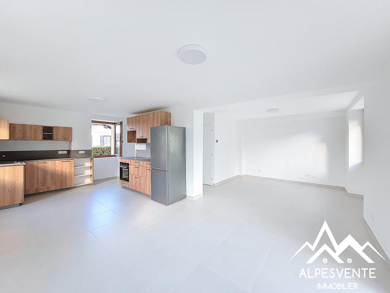 Maison - 118 m² - 6 pièces