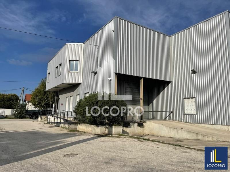 Local d'activité / Entrepôt - 500 m²