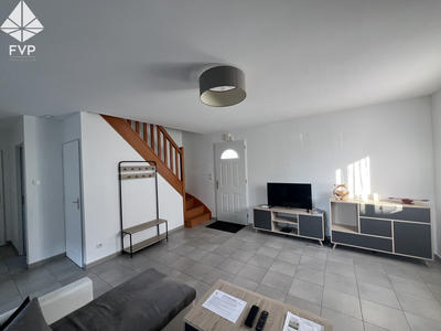 Maison - 104 m² - 5 pièces