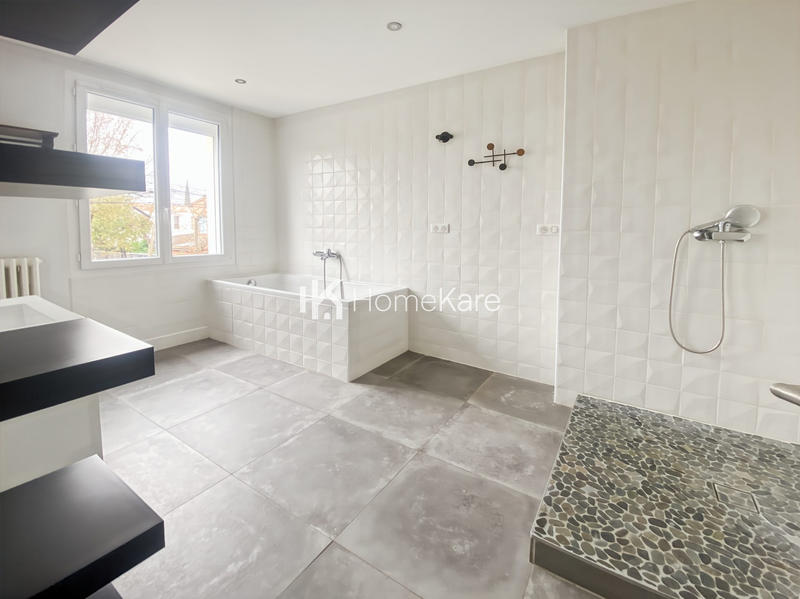 Villa - 123 m² - 5 pièces