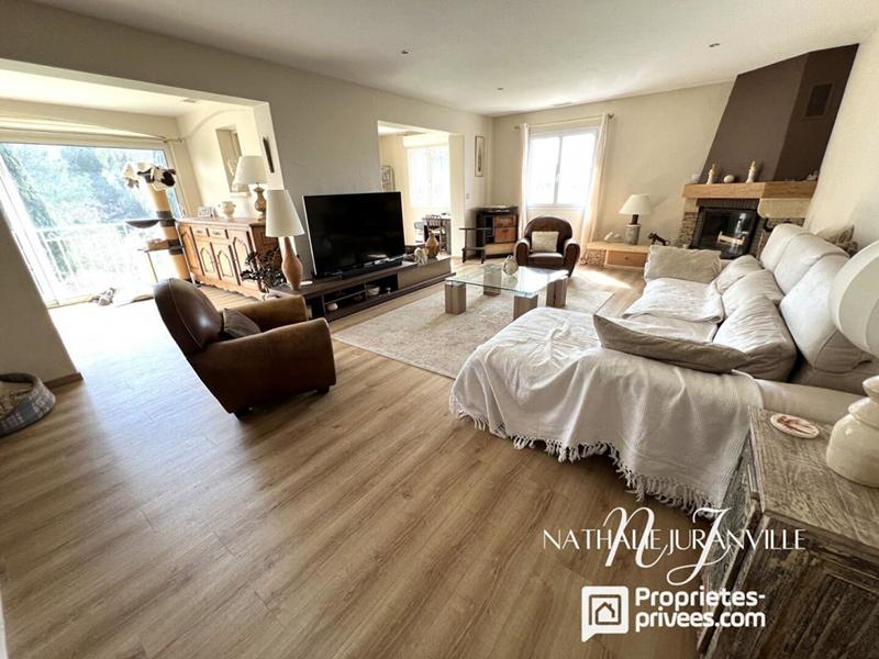 Villa - 207 m² - 7 pièces