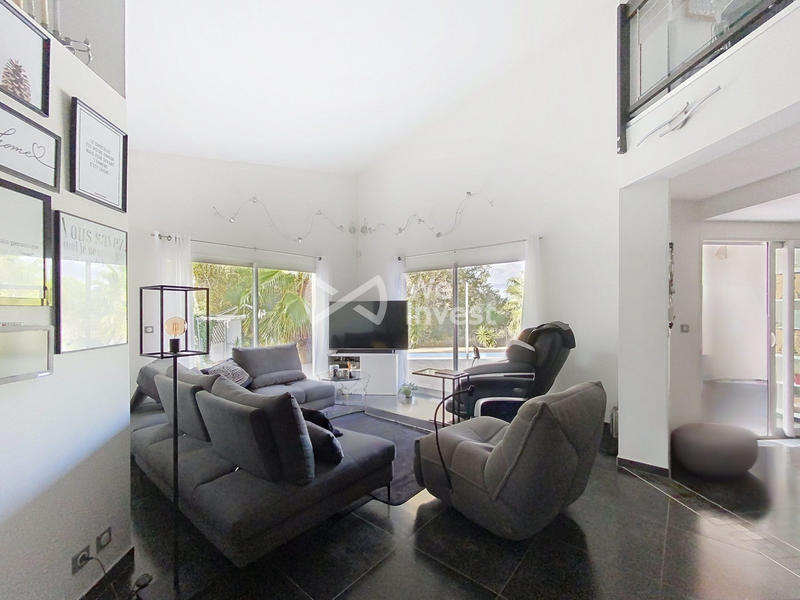 Villa - 180 m² - 7 pièces