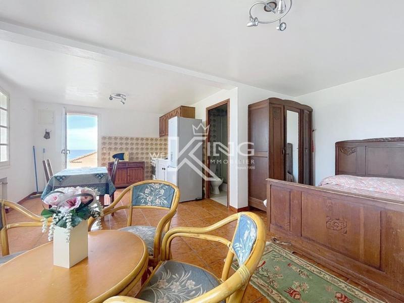 Villa - 212 m² - 6 pièces