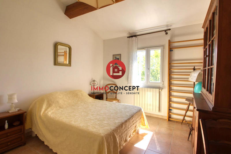 Villa - 140 m² - 5 pièces