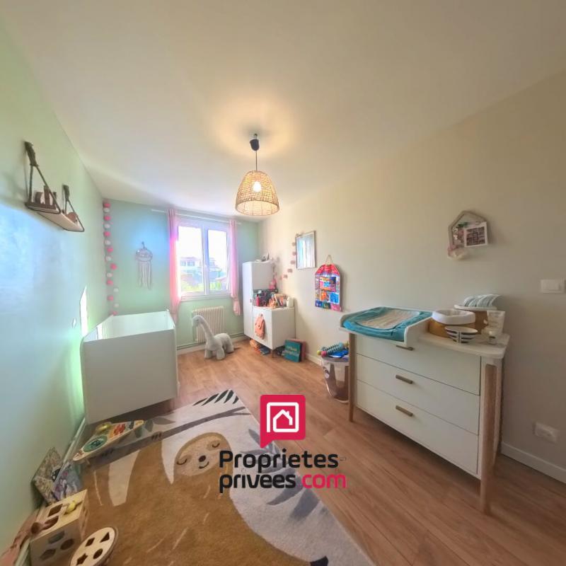 Maison - 85 m² - 5 pièces