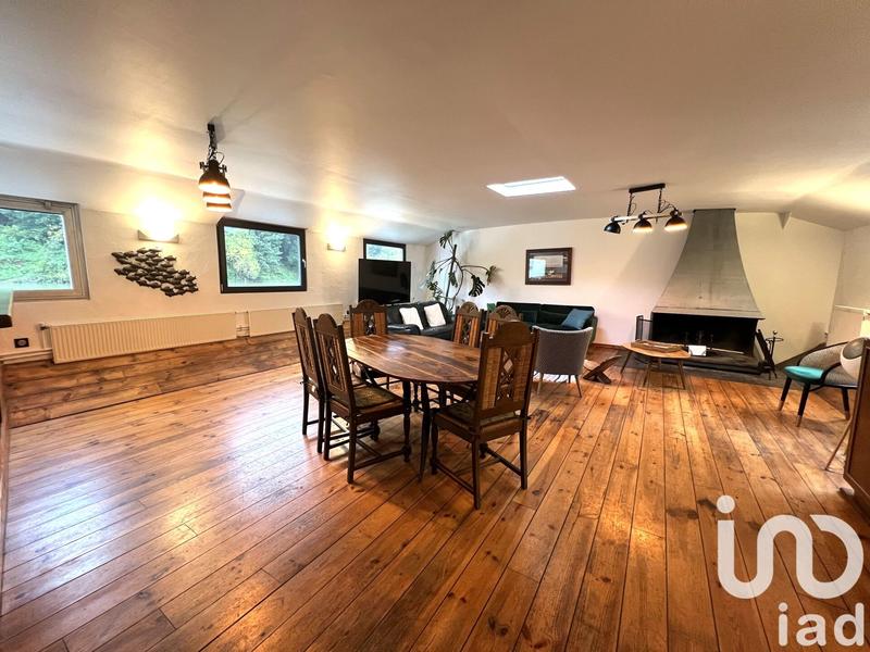 Maison - 440 m² - 12 pièces