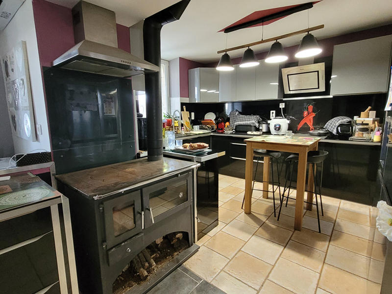 Maison - 166 m² - 8 pièces