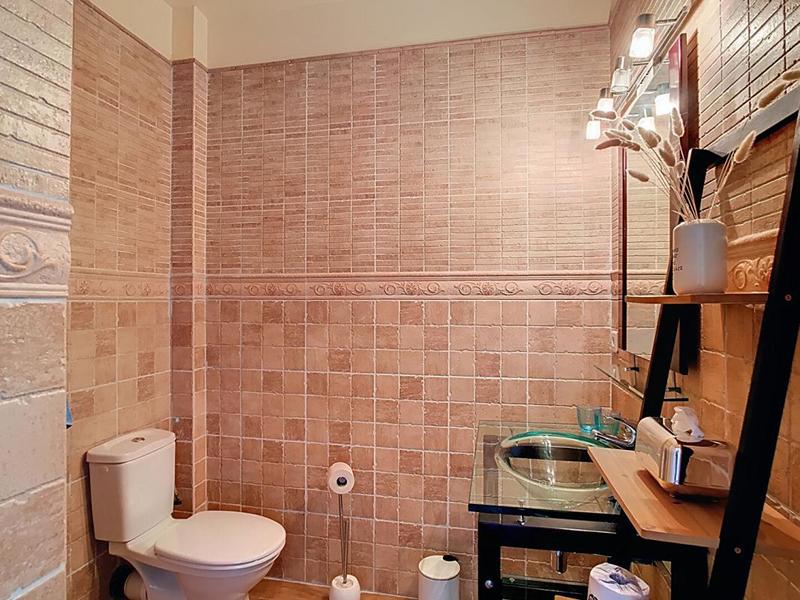 Maison - 397 m² - 14 pièces