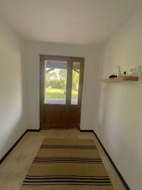 Maison - 180 m² - 8 pièces