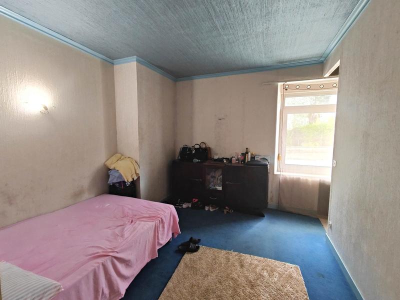 Maison - 157 m² - 8 pièces