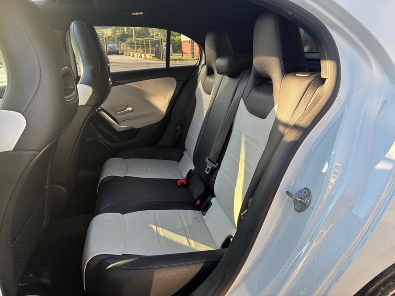 Mercedes Classe a 220 Amg Line 7g-Dct