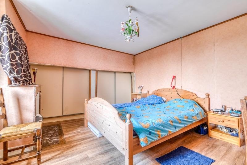 Maison - 261 m² - 10 pièces