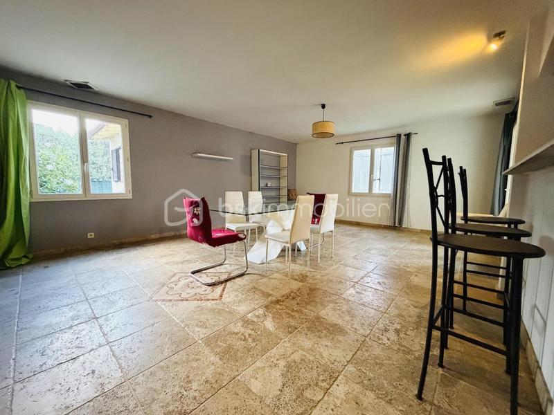 Villa - 336 m² - 12 pièces