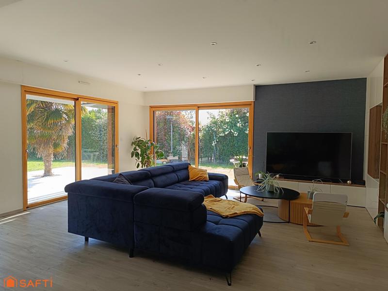 Maison - 186 m² - 7 pièces