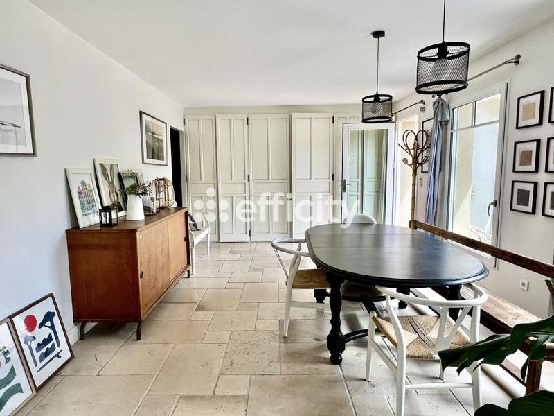 Maison - 146 m² - 6 pièces