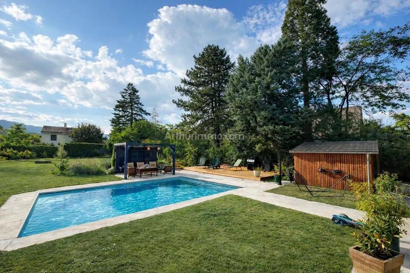 Maison - 158 m² - 6 pièces