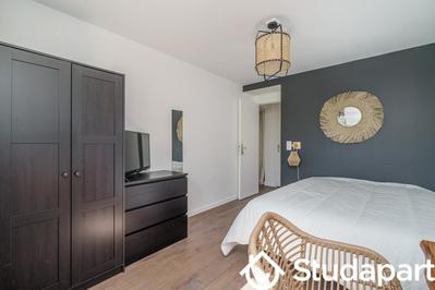 Chambre - 10 m² - 1 pièce