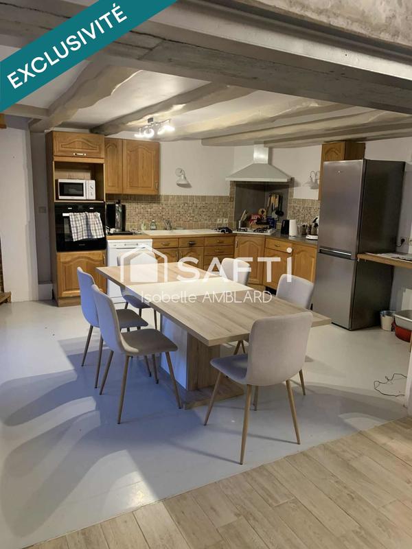 Maison - 99 m² - 5 pièces