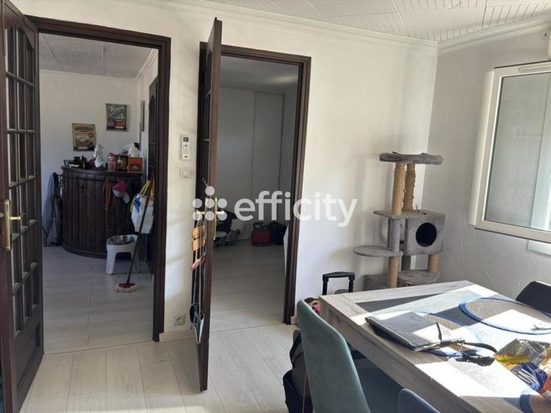 Immeuble - 175 m² - 8 pièces