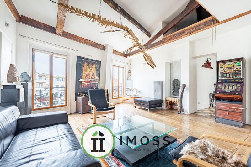 Appartement - 170 m² - 6 pièces