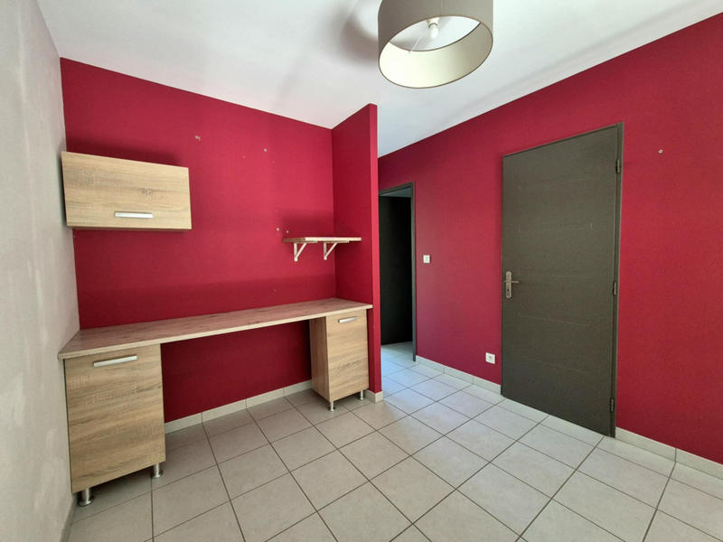 Maison - 95 m² - 3 pièces