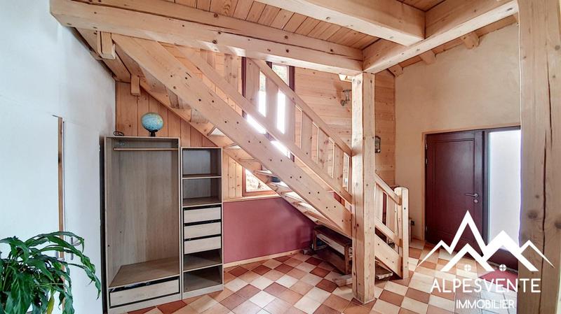 Maison - 162 m² - 4 pièces