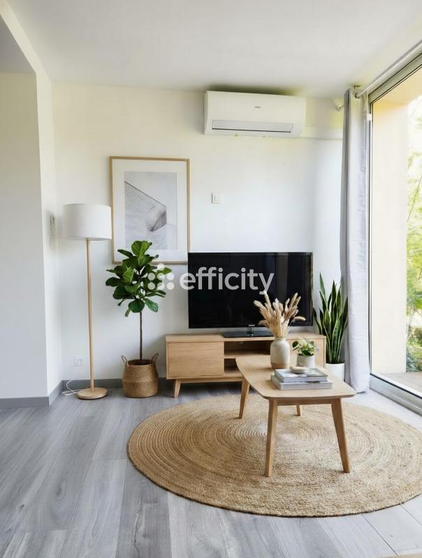 Maison - 60 m² - 3 pièces