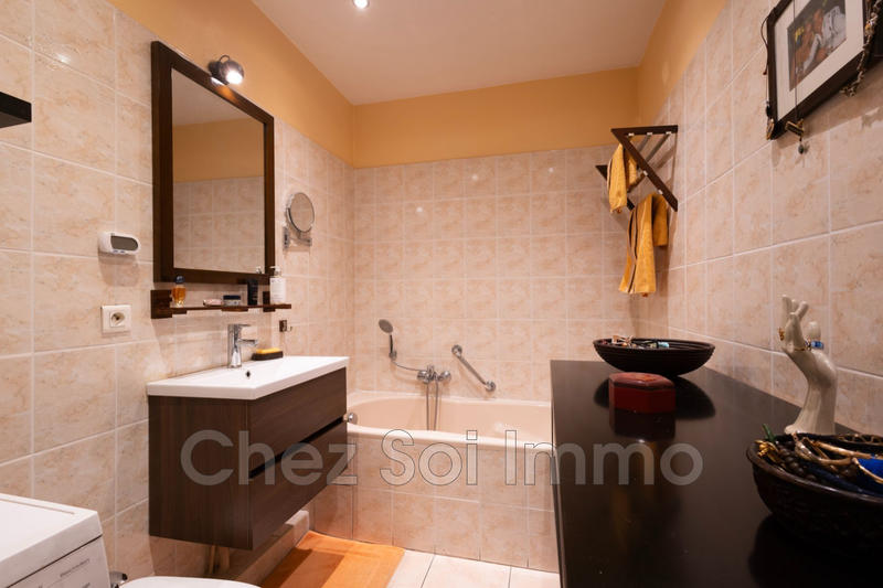 Appartement - 112 m² - 4 pièces