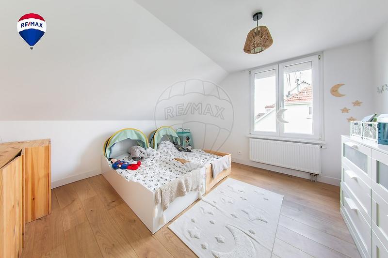 Maison - 116 m² - 5 pièces