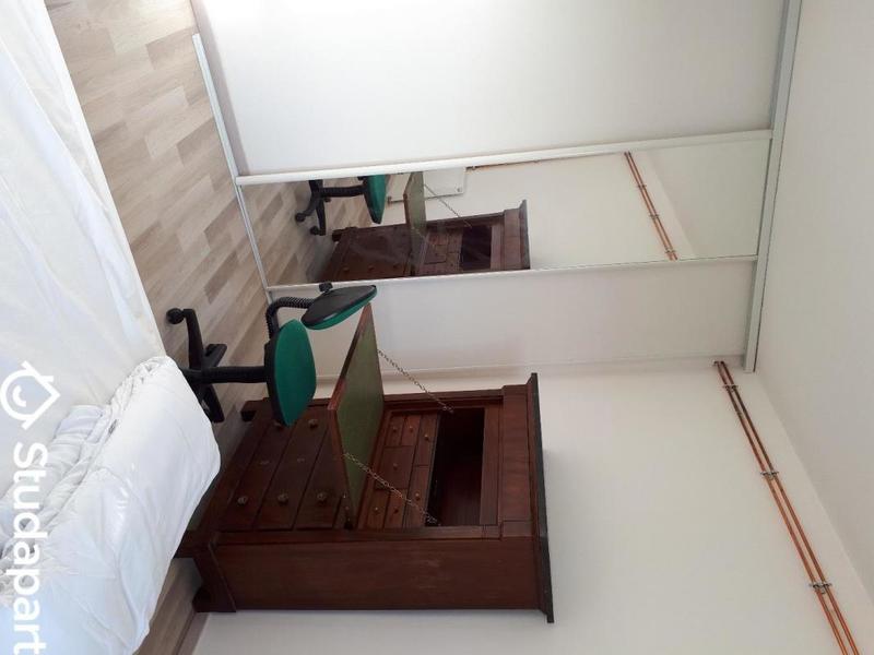 Chambre - 12 m² - 1 pièce