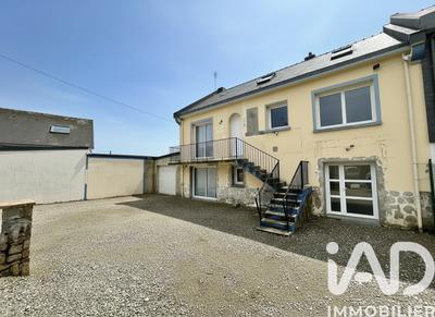 Maison - 170 m² - 6 pièces