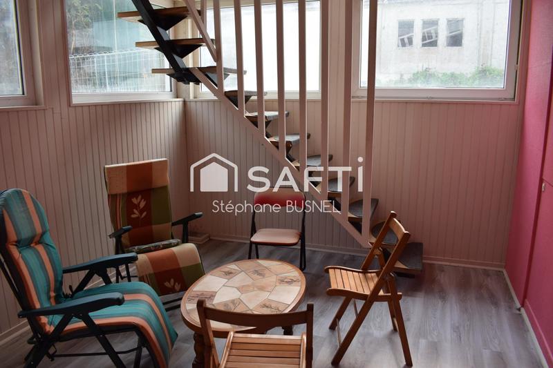 Maison - 258 m² - 12 pièces