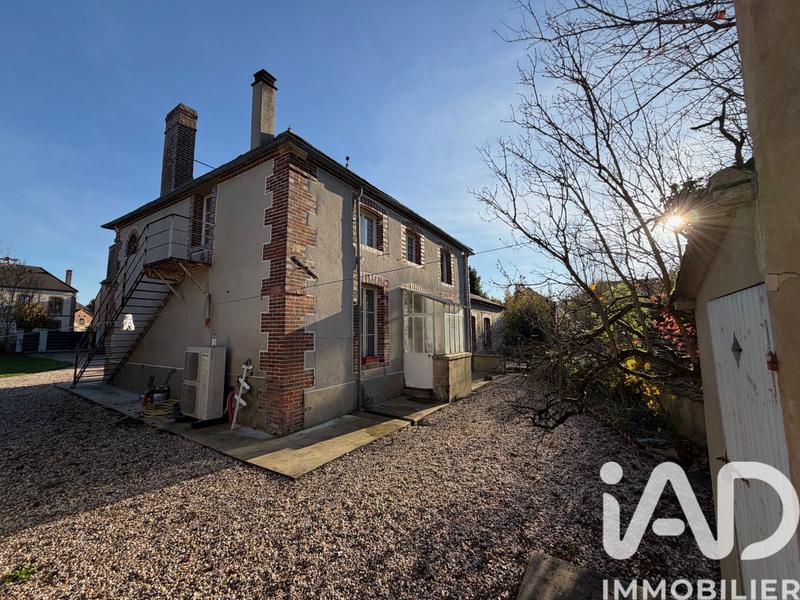 Maison de campagne - 180 m² - 7 pièces