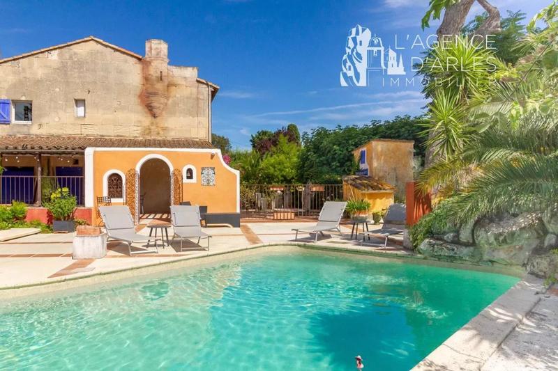 Mas - 309 m² - 12 pièces