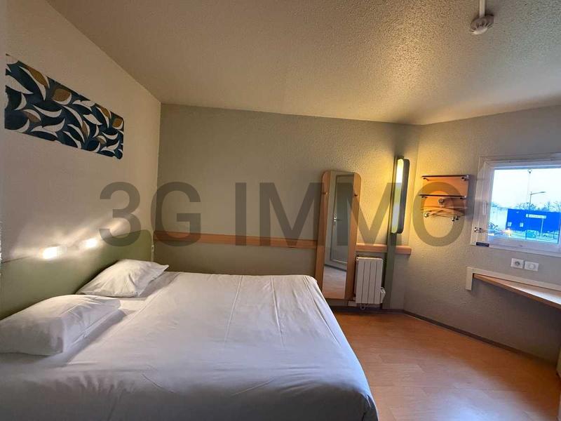 Immeuble - 950 m² - 50 pièces