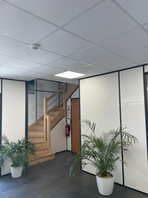 Local d'activité / Entrepôt - 1 430 m²