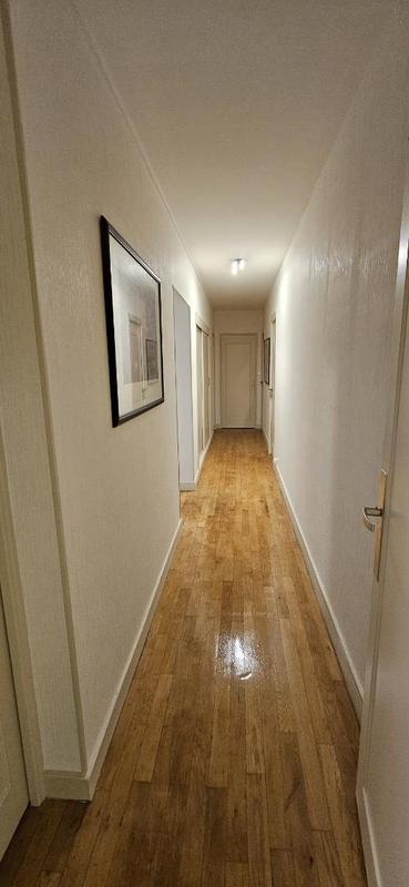 Appartement - 102 m² - 6 pièces