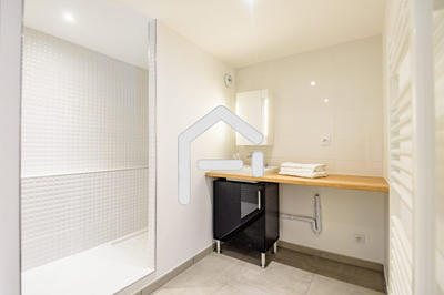 Appartement - 67 m² - 2 pièces