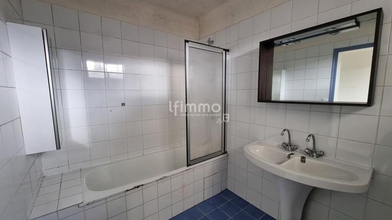 Maison - 170 m² - 8 pièces