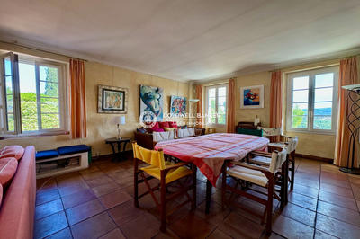 Maison de village - 140 m² - 5 pièces