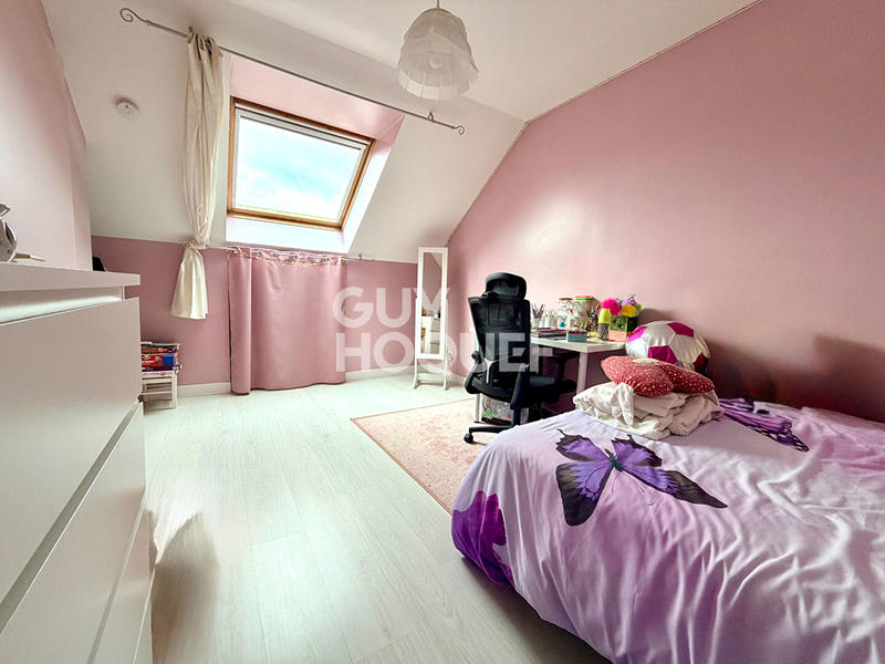 Maison - 139 m² - 7 pièces