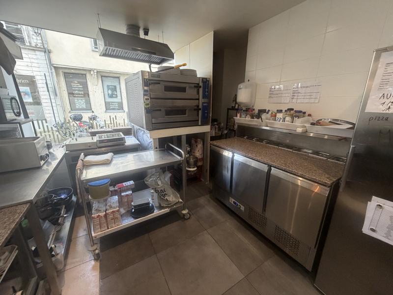 Fonds de commerce - Local commercial - 75 m²