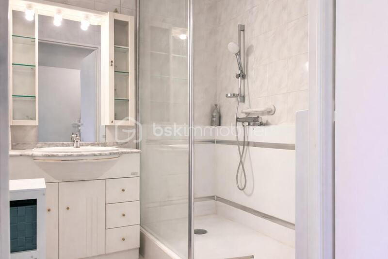 Appartement - 93 m² - 4 pièces